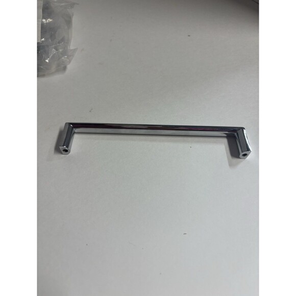 Richelieu Cabinet Pulls Chrome Lot of 10 - Picture 4 of 7